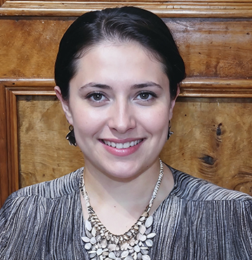 Diana Salazar Vega M.D.